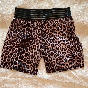🌷SHEIN leopard print biker shorts size 4XL